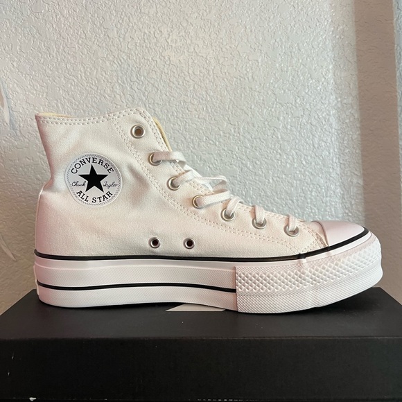 White platform converse brand new never worn. - Picture 3 of 6